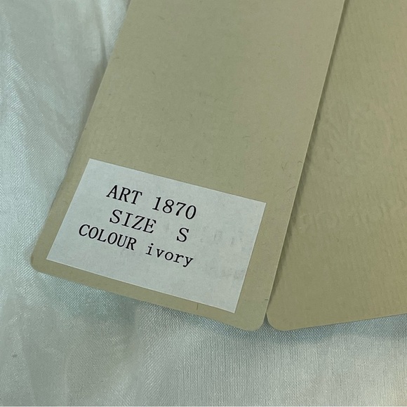 VIA SIGNORIA Top Womens S Ivory 100% Silk Lace Trim‎ Lined  Fairy Italy Made NEW - Picture 10 of 16